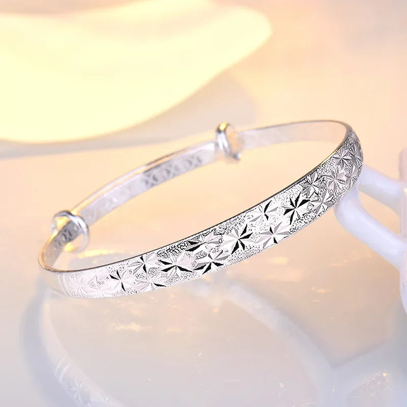 Gypsophila Star Bangle